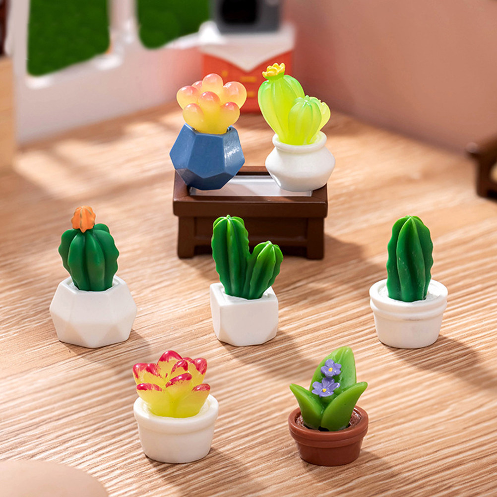 Bonsai Garden Desk - 8Pcs Miniature Cactus Bonsai Resin Decor