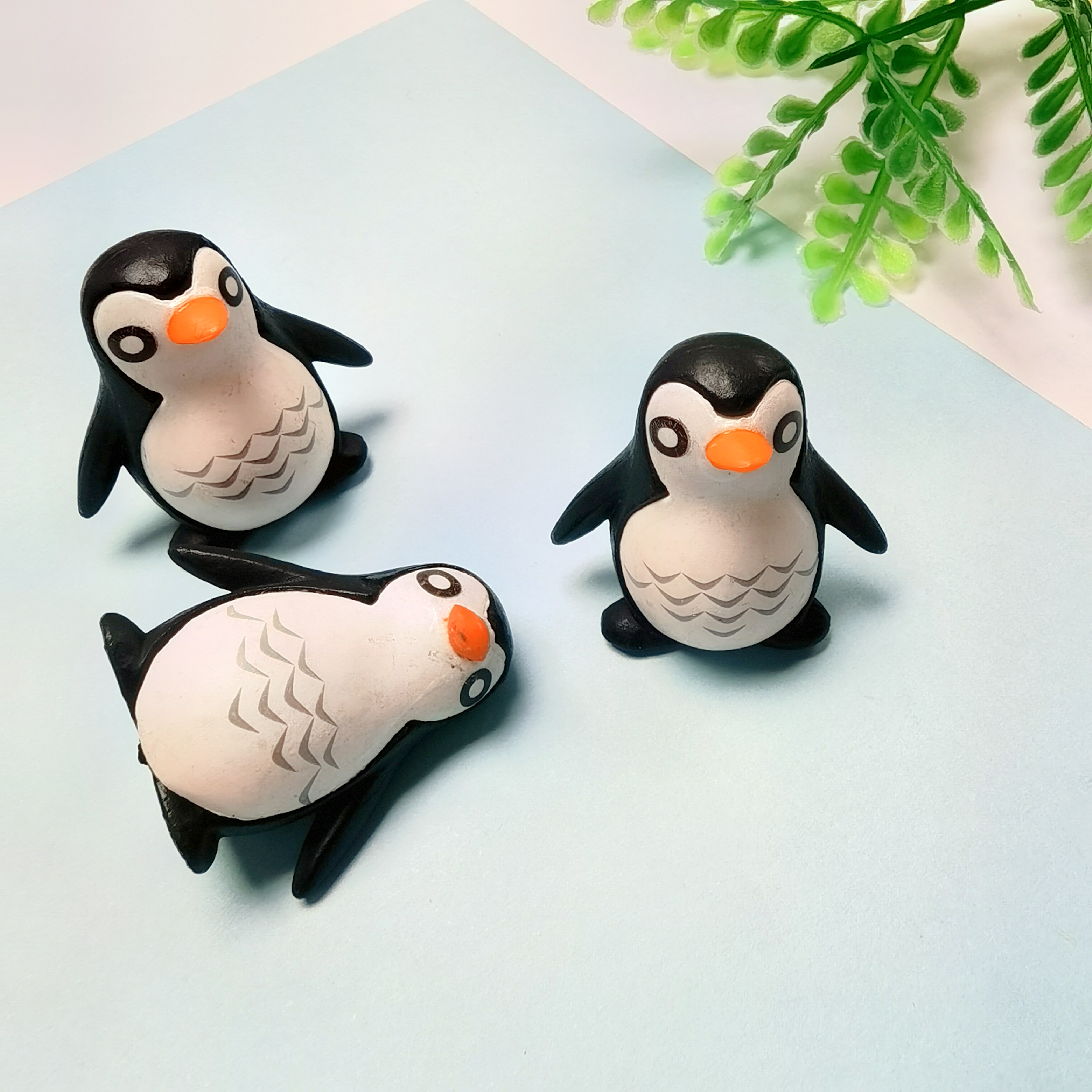 Cute Miniature Small Penguin D - Bonsai Garden House reseña y precio